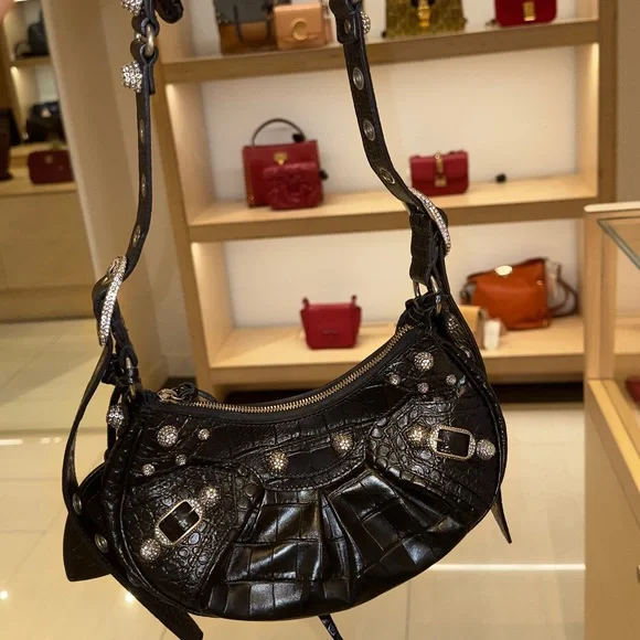 Balenciaga | Bags | Womens Le Cagole Xs Shoulder Bag